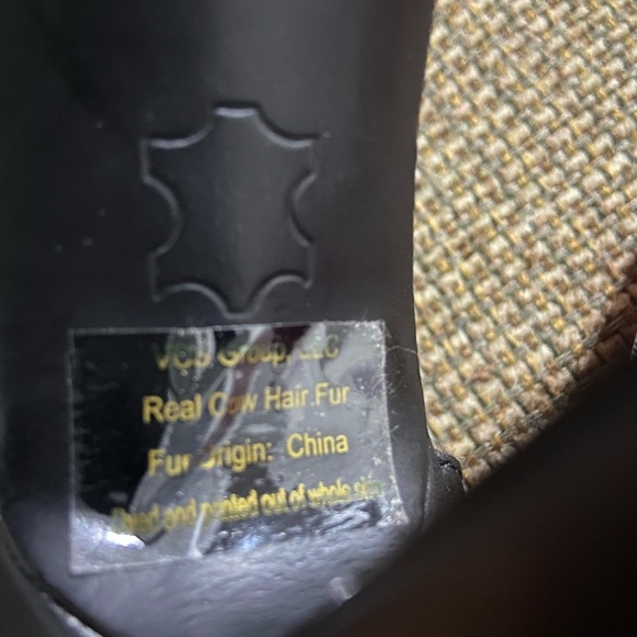 BCBG Generation T-Bar Pump - Picture 11 of 11